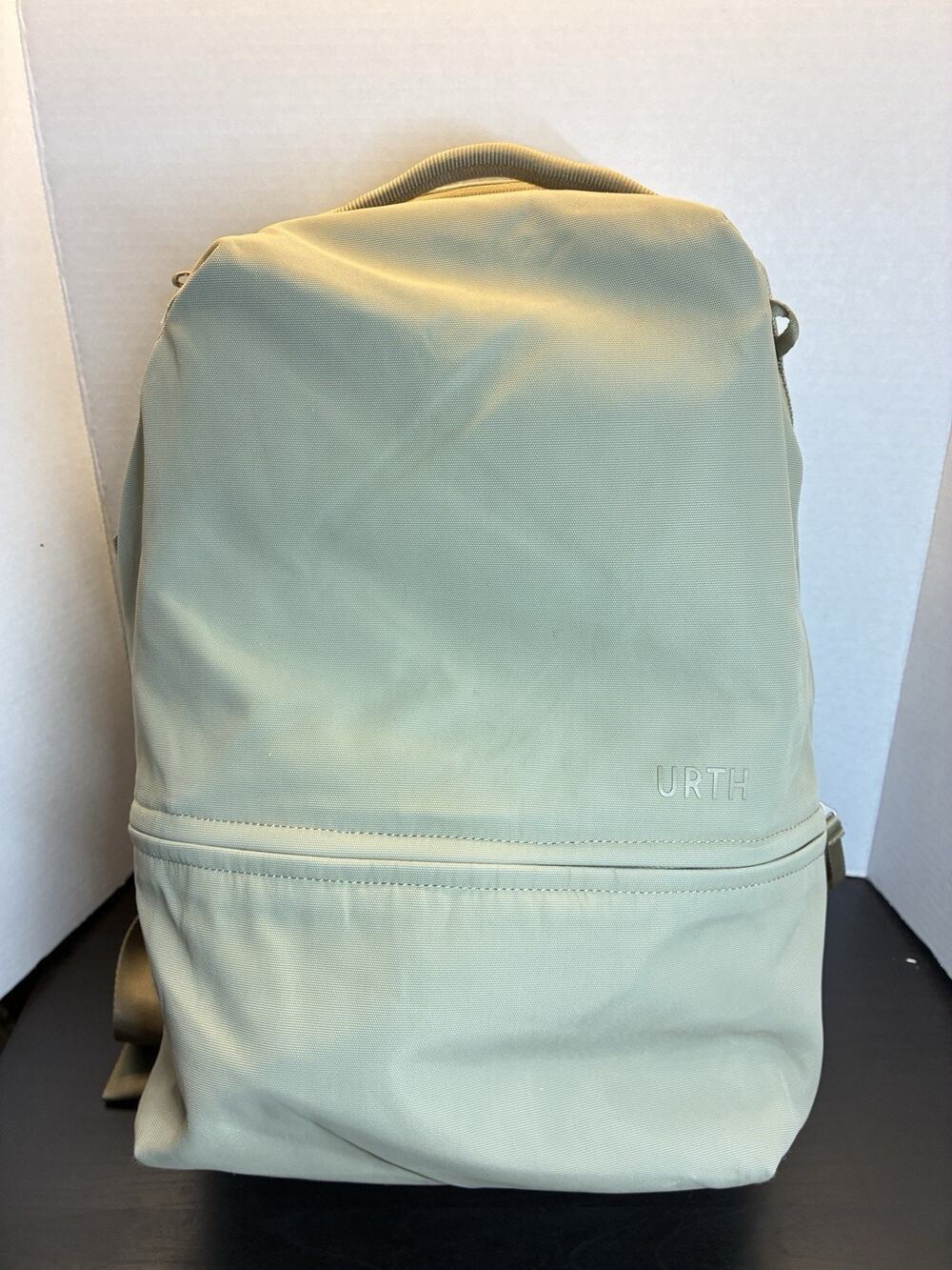 URTH Arkose 20L Backpack Beige Medium Daypack